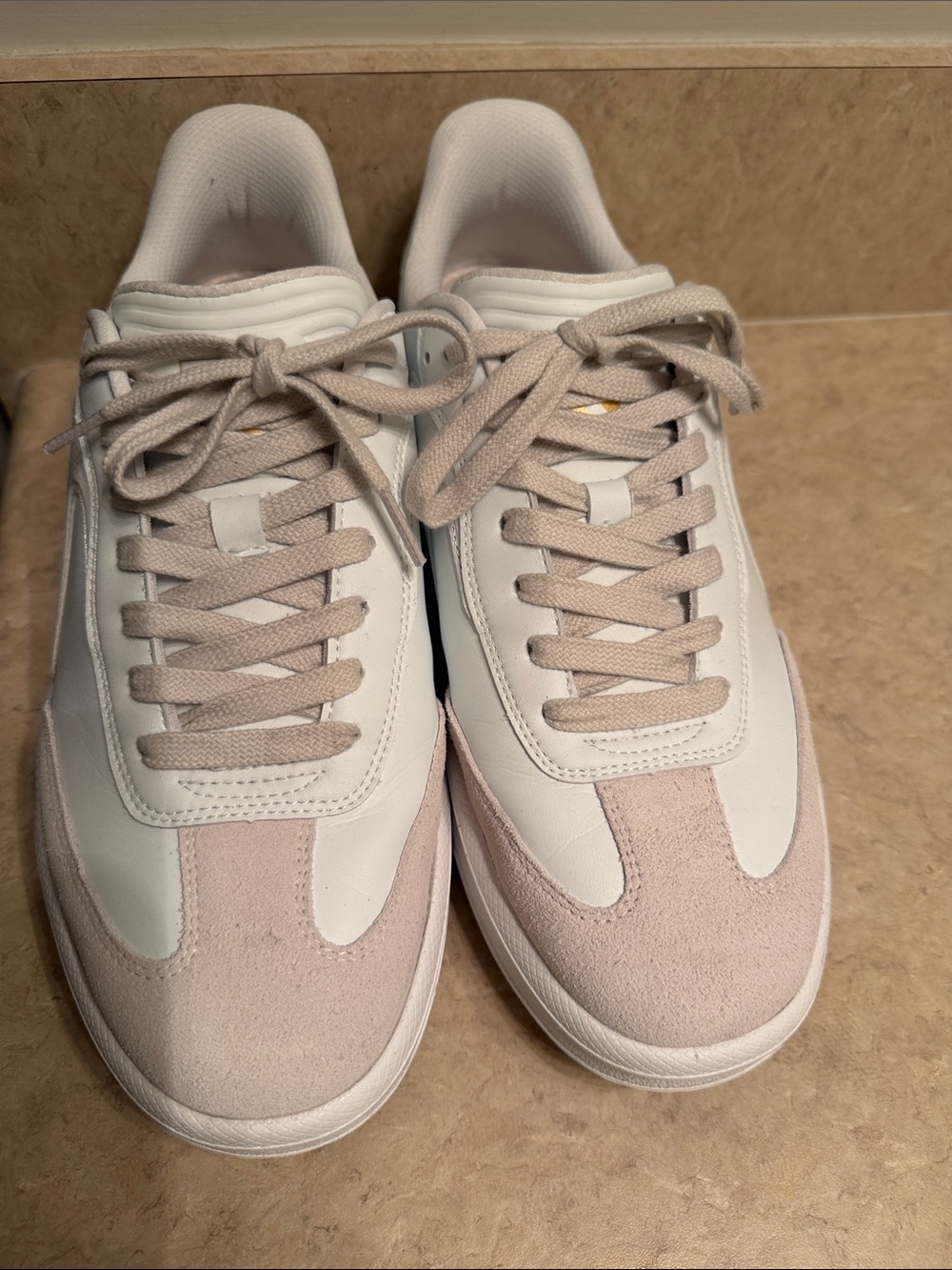 Skechers White and Light Pink Men's Sneakers - Picture 2 of 6